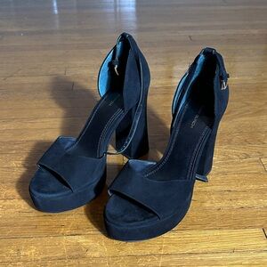 Tory Burch Black Platform Sandals